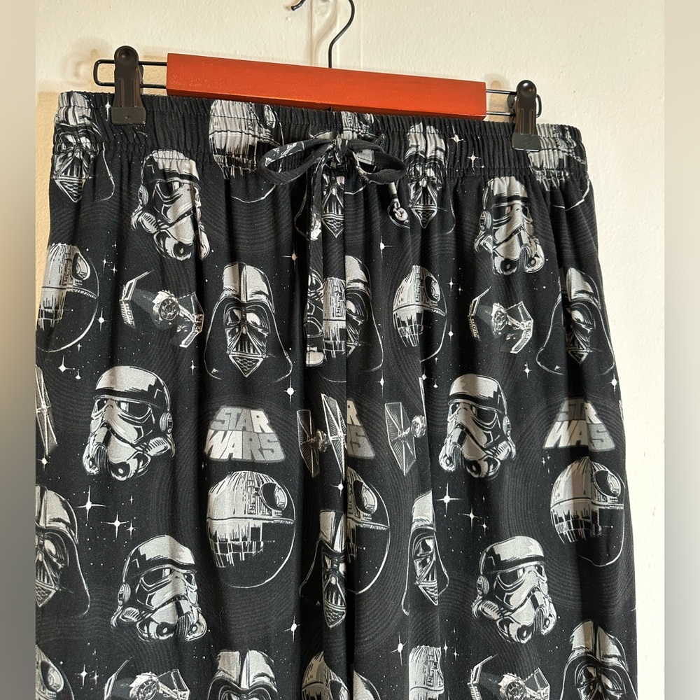 Star Wars Pajama Pants Size Medium Darth Vader Stormtrooper Death Star
